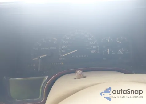 1999 Cadillac Escalade Standard из США, поврежденный, VIN 1GYEK13R0XR402682